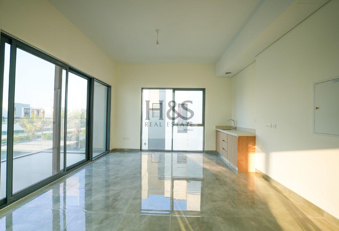 Type A Large | Close to amenities |Single Row photo 12