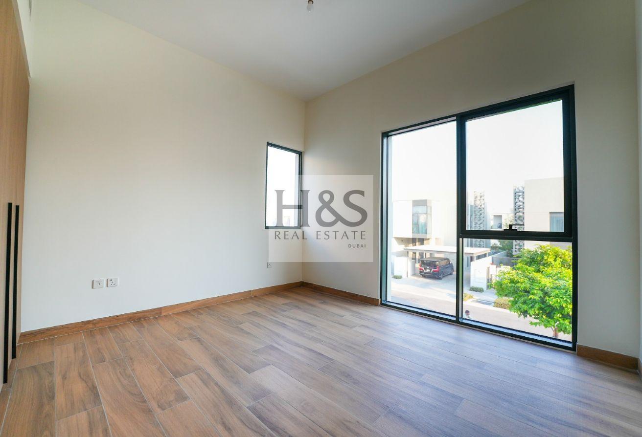 Type A Large | Close to amenities |Single Row photo 16
