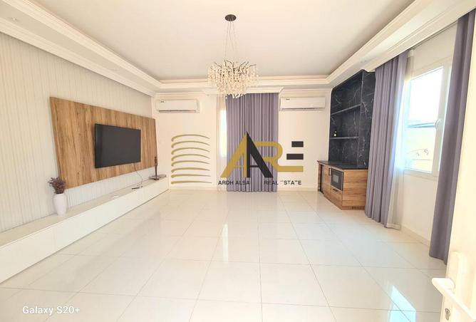 115466643 - Property Image 2