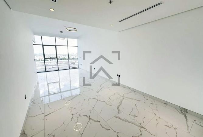 70699091 - صورة العقار 2