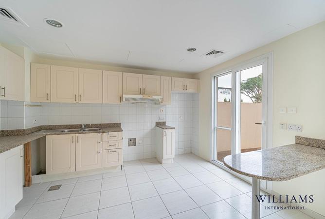 137001790 - Property Image 2