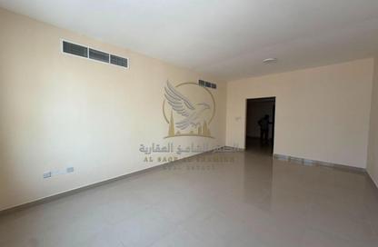 Apartment - 2 Bedrooms - 2 Bathrooms for rent in Al Majaz 2 - Al Majaz - Sharjah Apartment - 2 Bedrooms - 2 Bathrooms for rent in Al Majaz 2 - Al Majaz - Sharjah