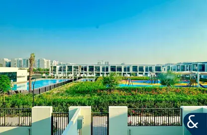 فيلا - 3 غرف نوم - 3 حمامات للايجار في شمس تاون هاوسيس - تاون سكوير - دبي