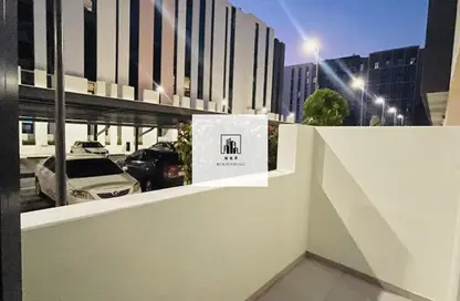 شقة - 1 حمام للايجار في ذا سولو - الجادة - الشارقة