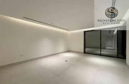 Villa - 5 Bedrooms - 7+ Bathrooms for rent in Nad Al Sheba Villas - Nad Al Sheba 3 - Nad Al Sheba - Dubai