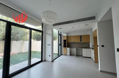 Villa - 3 - 4 for rent in Sun - Arabian Ranches 3 - Dubai