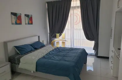 شقة - 1 حمام للايجار في كريستال مساكن - منطقة 11 - قرية جميرا الدائرية - دبي