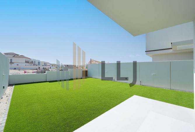 16022100 - Property Image 3