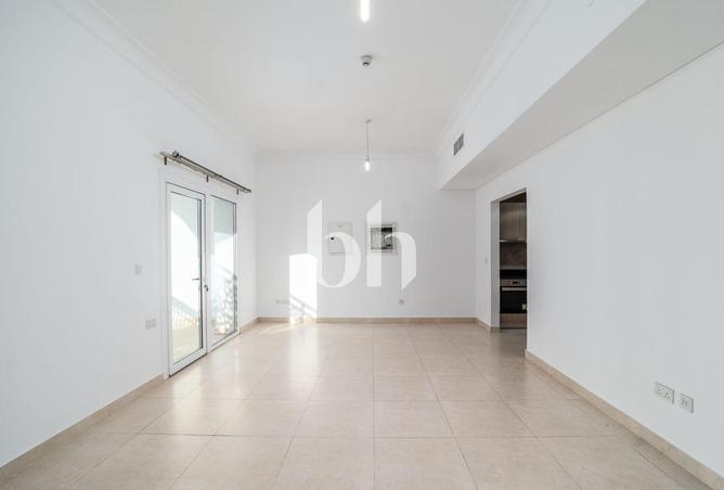 126111616 - Property Image 3