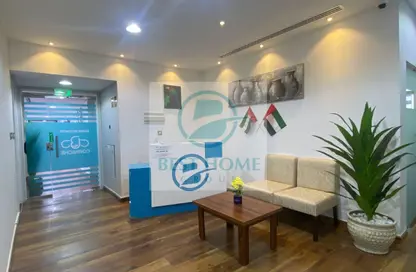 Office Space - Studio - 6 Bathrooms for rent in Corniche View Tower - Corniche Road - Abu Dhabi