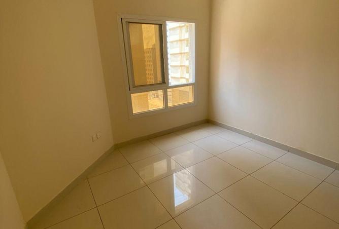 89182960 - Property Image 3