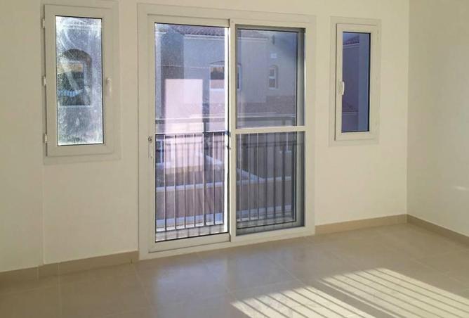 105953220 - Property Image 3