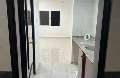Apartment - Studio - 1 for rent in Ajman One Towers - Al Rashidiya 3 - Al Rashidiya - Ajman Apartment - Studio - 1 for rent in Ajman One Towers - Al Rashidiya 3 - Al Rashidiya - Ajman