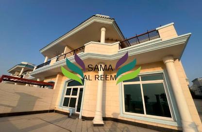 Villa - 5 Bedrooms - 5 Bathrooms for rent in Umm Suqeim 2 Villas - Umm Suqeim 2 - Umm Suqeim - Dubai