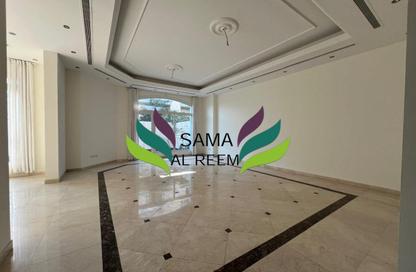 Villa - 5 Bedrooms - 5 Bathrooms for rent in Umm Suqeim 2 Villas - Umm Suqeim 2 - Umm Suqeim - Dubai