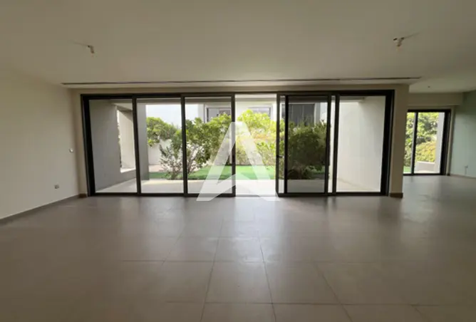 147793335 - Property Image 3