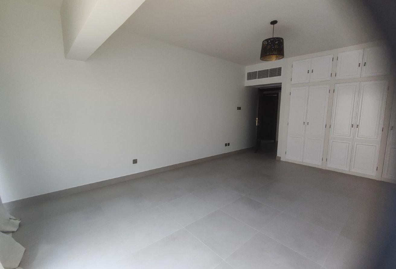 SINGLE STOREY VILLA WITH MAIDS ROOM OUTSIDE photo 6