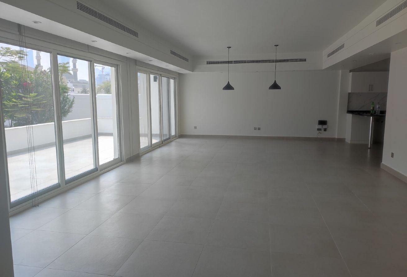 SINGLE STOREY VILLA WITH MAIDS ROOM OUTSIDE photo 2