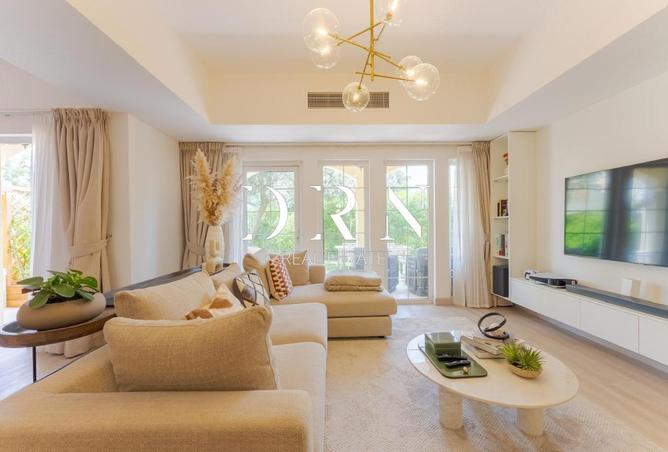 74622106 - Property Image 2