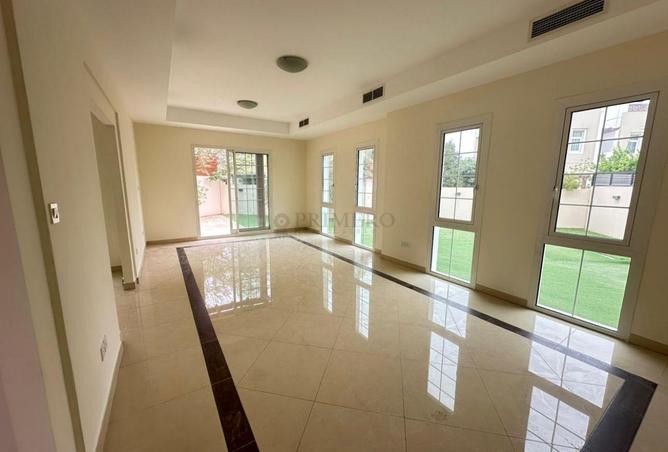 54924535 - Property Image 3