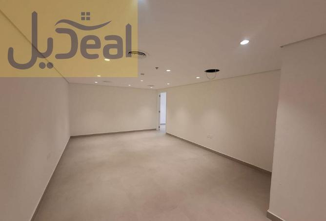 83657848 - Property Image 3