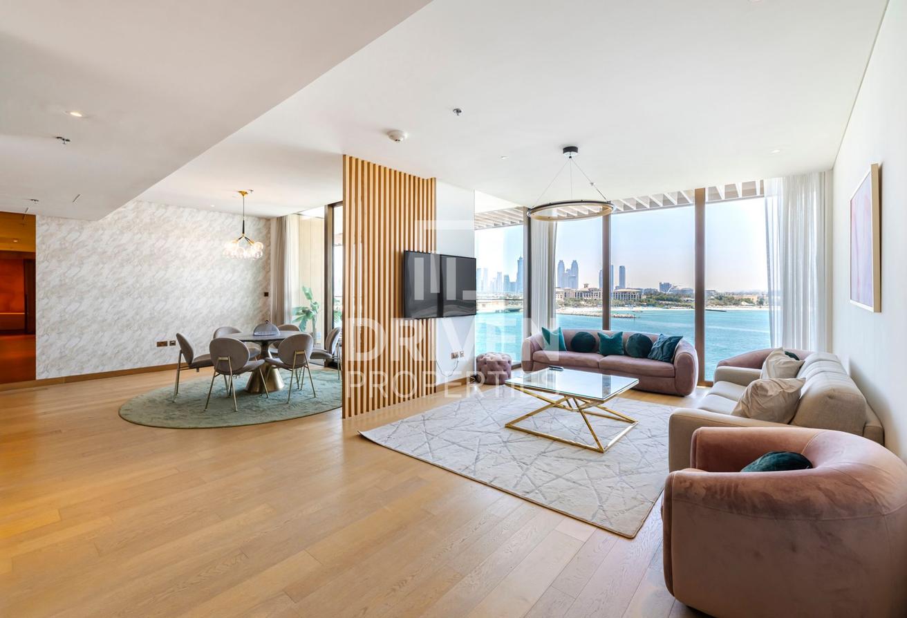 Luxurious Unit with Stunning Views | High Floor photo 8