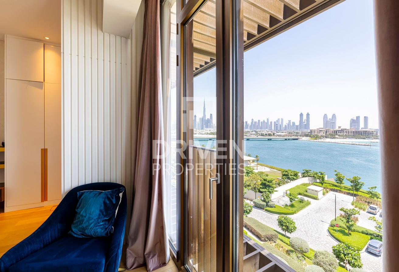 Luxurious Unit with Stunning Views | High Floor photo 13