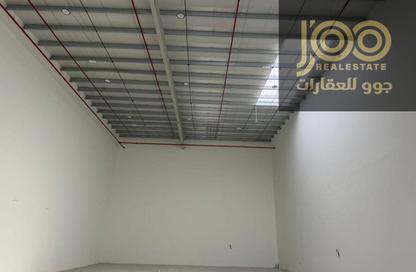 Warehouse - Studio - 1 for rent in Umm Al Thuoob - Umm Al Quwain