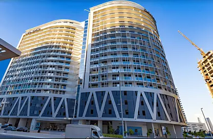 Apartment - 1 Bedroom - 2 Bathrooms for sale in DAMAC Majestine - Business Bay - Dubai