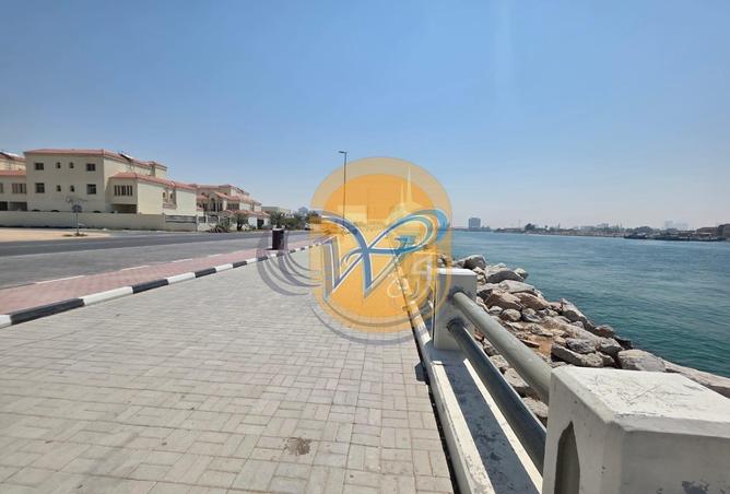 90486692 - صورة العقار 3