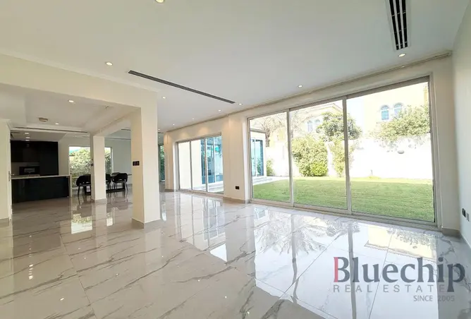 163254108 - Property Image 2
