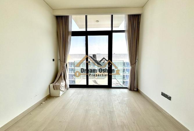 128389111 - Property Image 3