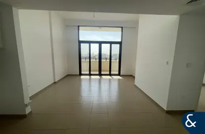 شقة - 2 غرف نوم - 2 حمامات للايجار في 2A شقق وردة - وردة أبارتمنتس 2 - شقق وردة - تاون سكوير - دبي