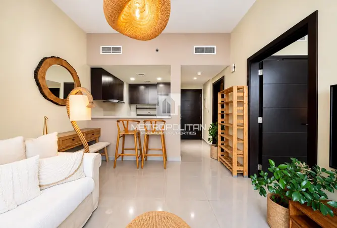 160536401 - Property Image 2