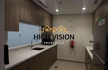 Apartment - 1 - 2 for rent in Views B - Yas Golf Collection - Yas Island - Abu Dhabi