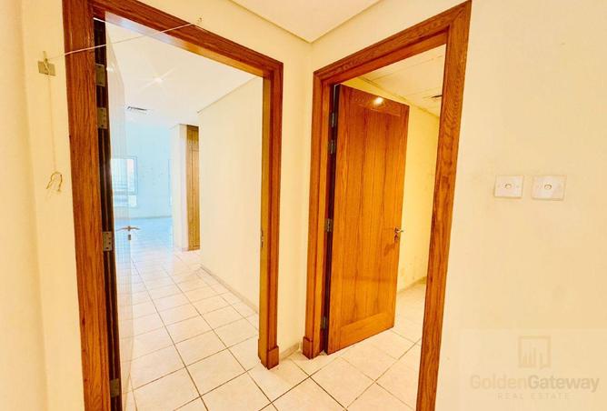 79001677 - Property Image 3