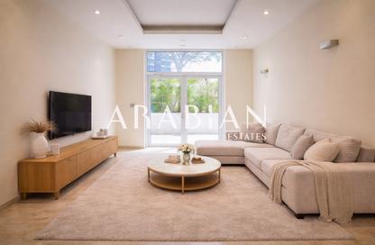 Apartment - 1 - 2 for sale in Oceana Atlantic - Oceana - Palm Jumeirah - Dubai