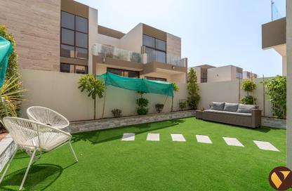 Villa - 5 Bedrooms - 5 Bathrooms for rent in Elie Saab Vie at the Fields - The Fields - District 11 - Mohammed Bin Rashid City - Dubai