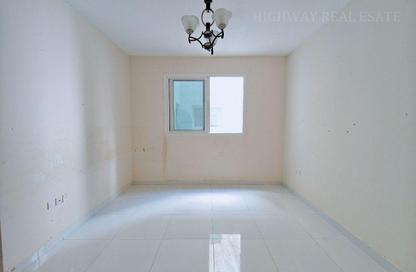 Apartment - 2 Bedrooms - 2 Bathrooms for rent in Muwaileh 29 Building - Muwaileh - Sharjah