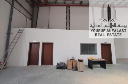 Warehouse - Studio - 4 for rent in Al Sajaa S - Al Sajaa - Sharjah