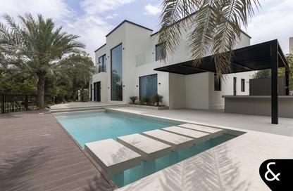 Villa - 5 Bedrooms - 6 Bathrooms for sale in Entertainment Foyer - Oasis Clusters - Jumeirah Islands - Dubai