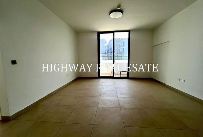 128358389 - Property Main Image