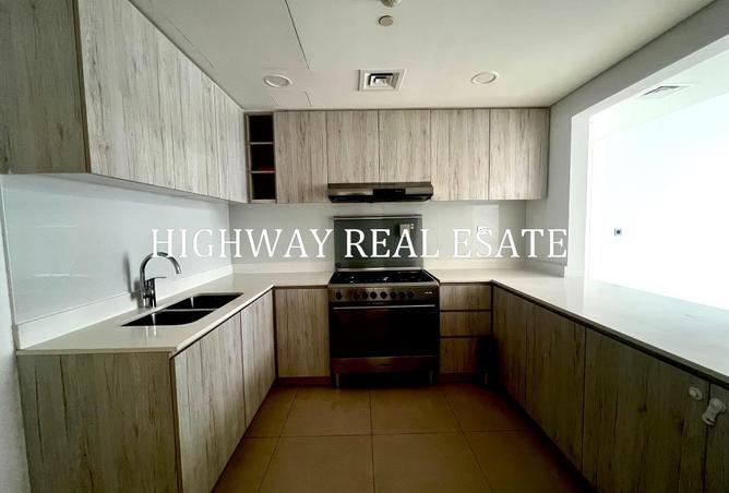 128358389 - Property Image 2