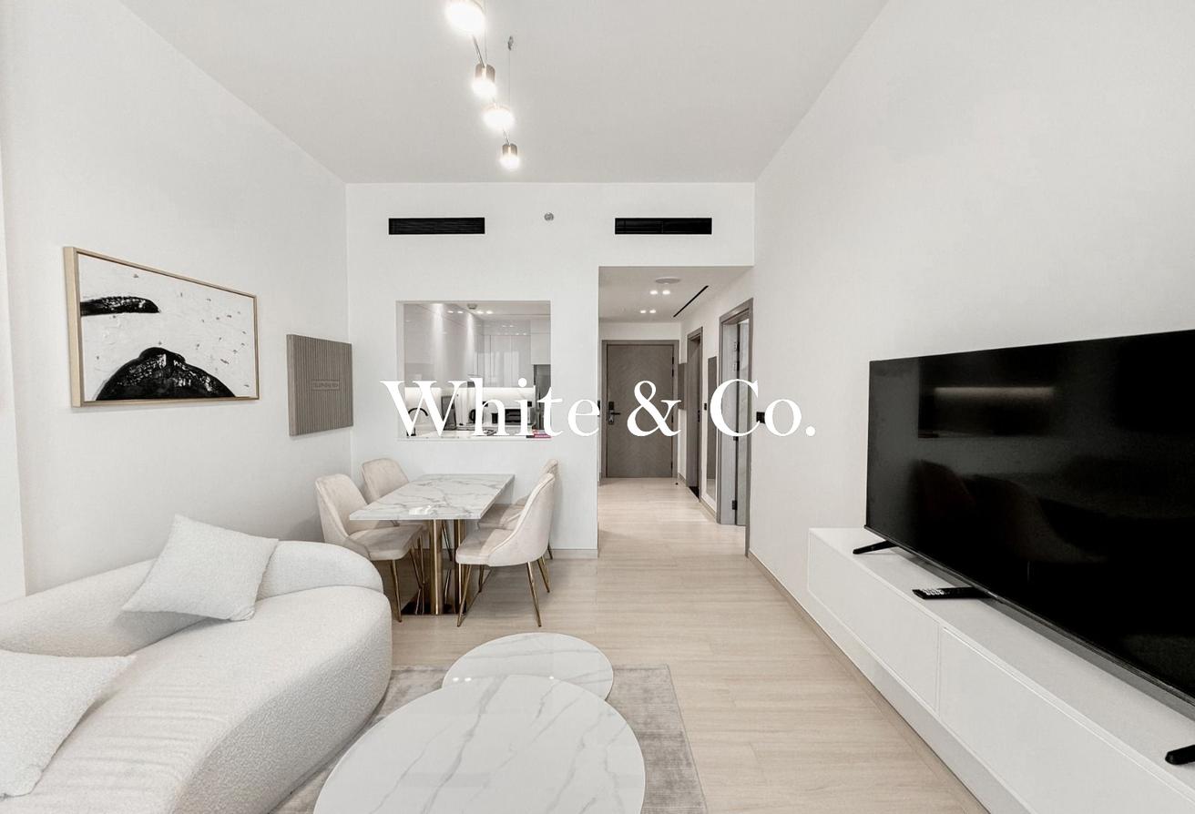 Fully Furnished | Amazing view | Vacant photo 11