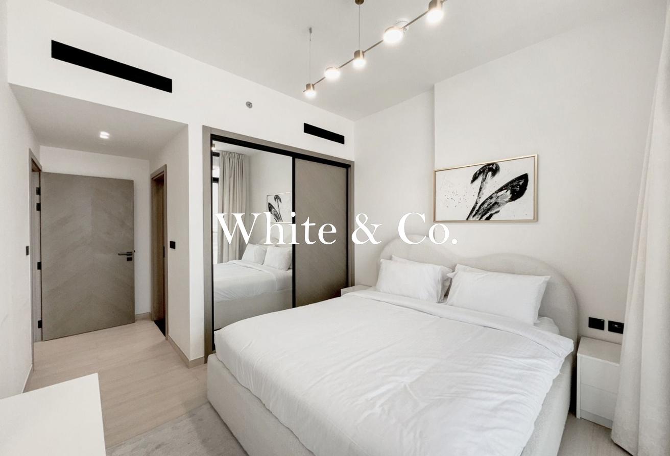 Fully Furnished | Amazing view | Vacant photo 13