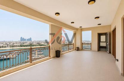 Apartment - 3 Bedrooms - 5 Bathrooms for rent in Marina Residences 6 - Marina Residences - Palm Jumeirah - Dubai