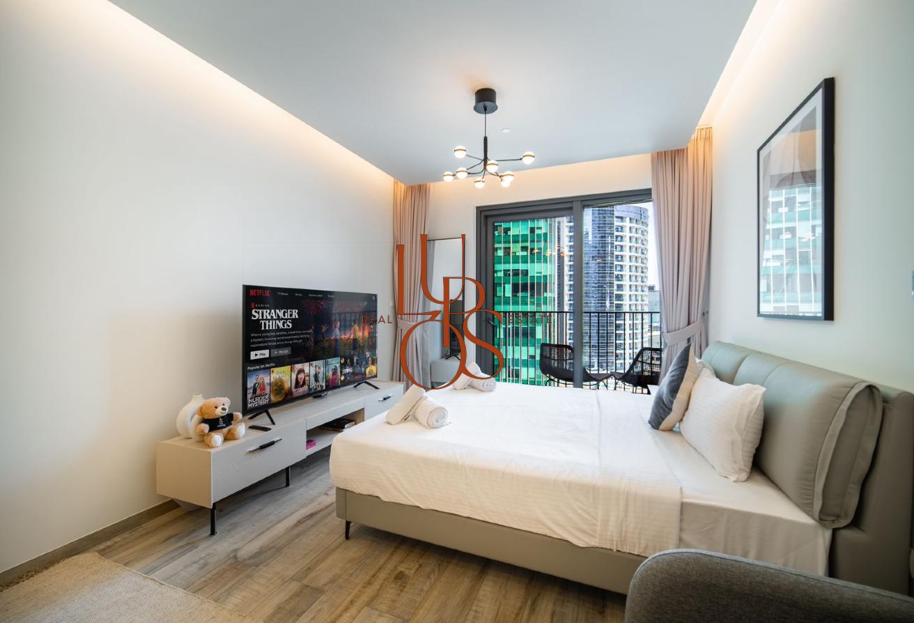 Furnished | Canal View | Ready to Move | Modern photo 6