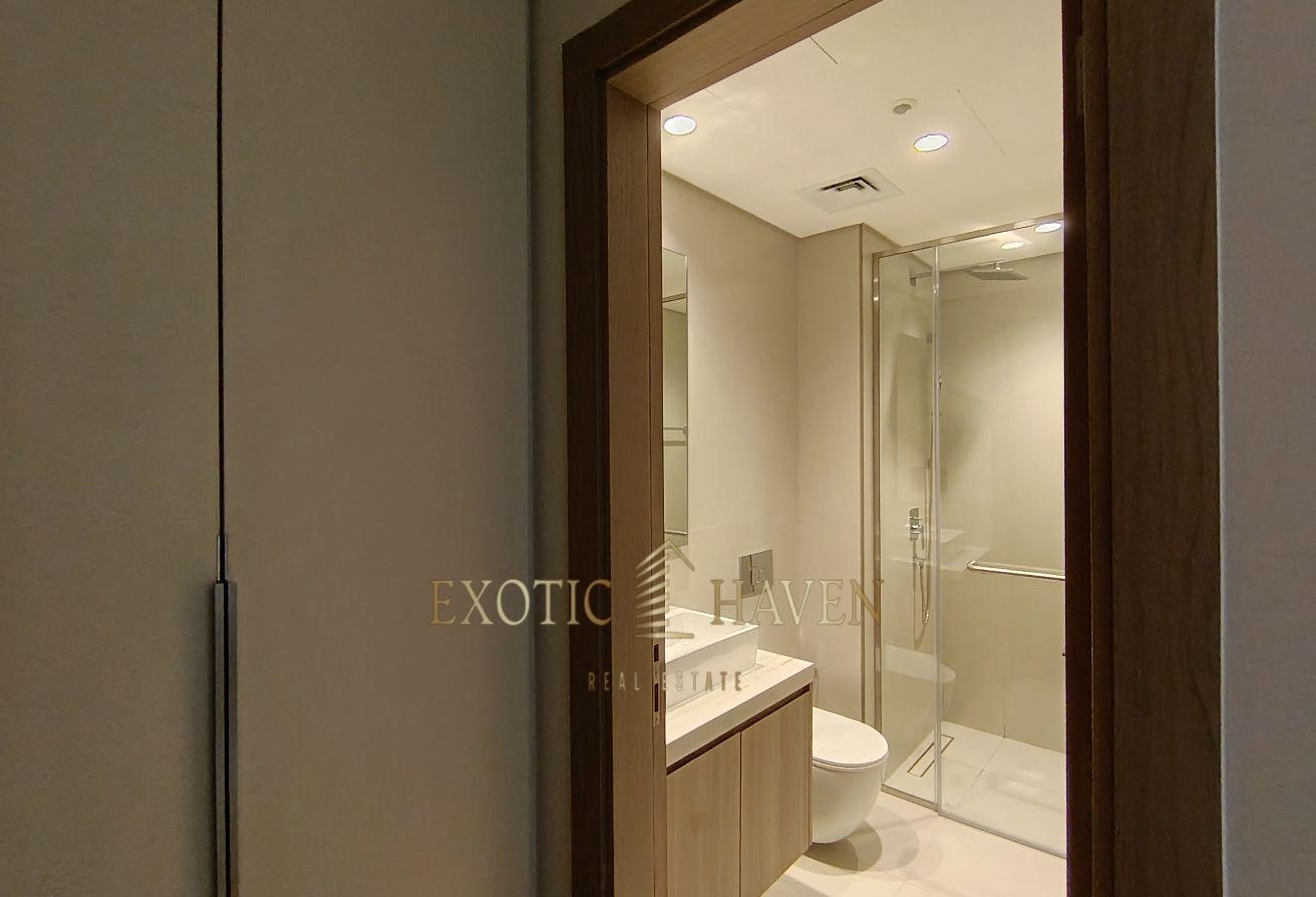 Handed Over | Premium Quality | Full Furnished photo 10
