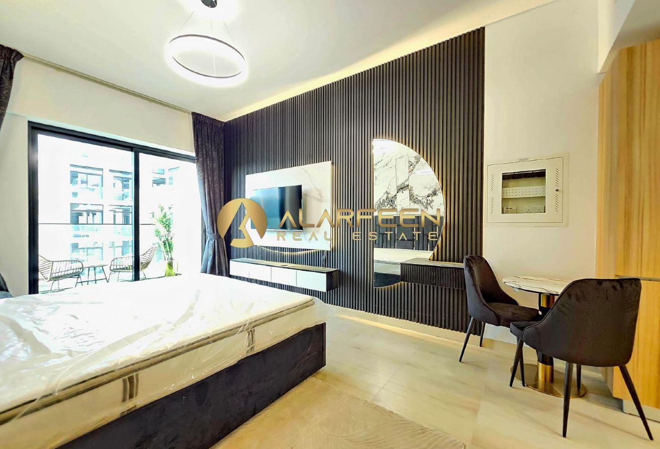 Furnished Studio | Pool View | Move In Ready photo 4