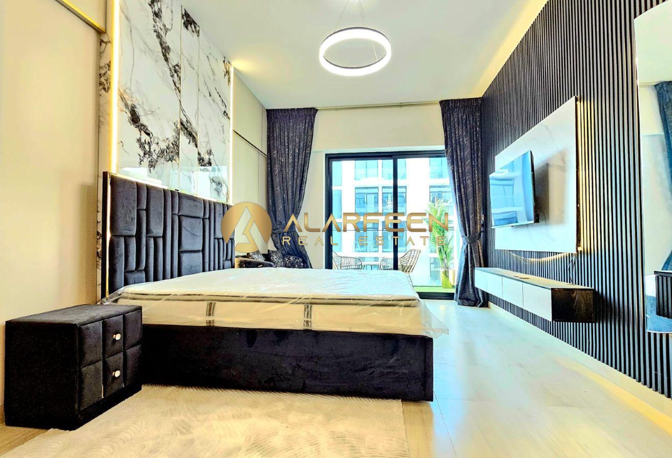 Furnished Studio | Pool View | Move In Ready photo 5